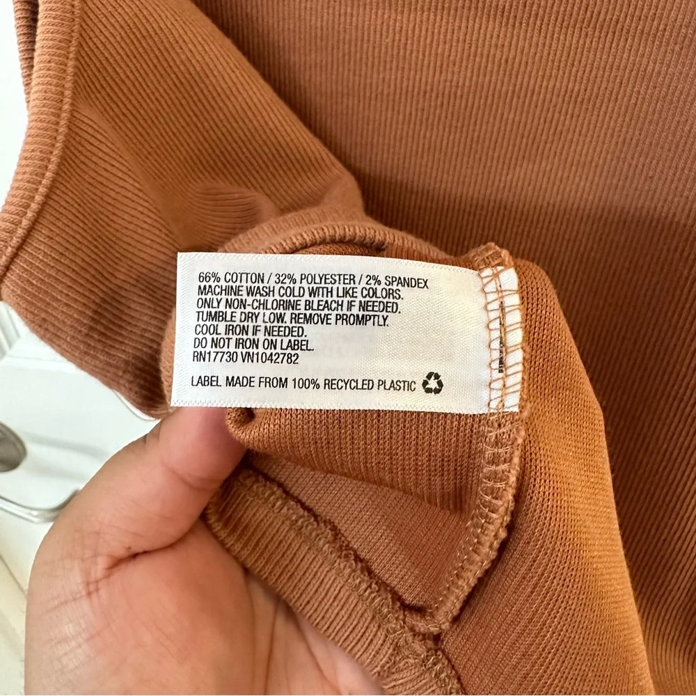 XXL Ribbed Rust Tank Top - Picture 7 of 8